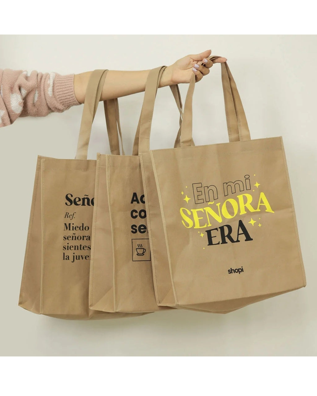 Tote bag