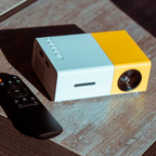 Proyector mini cine
